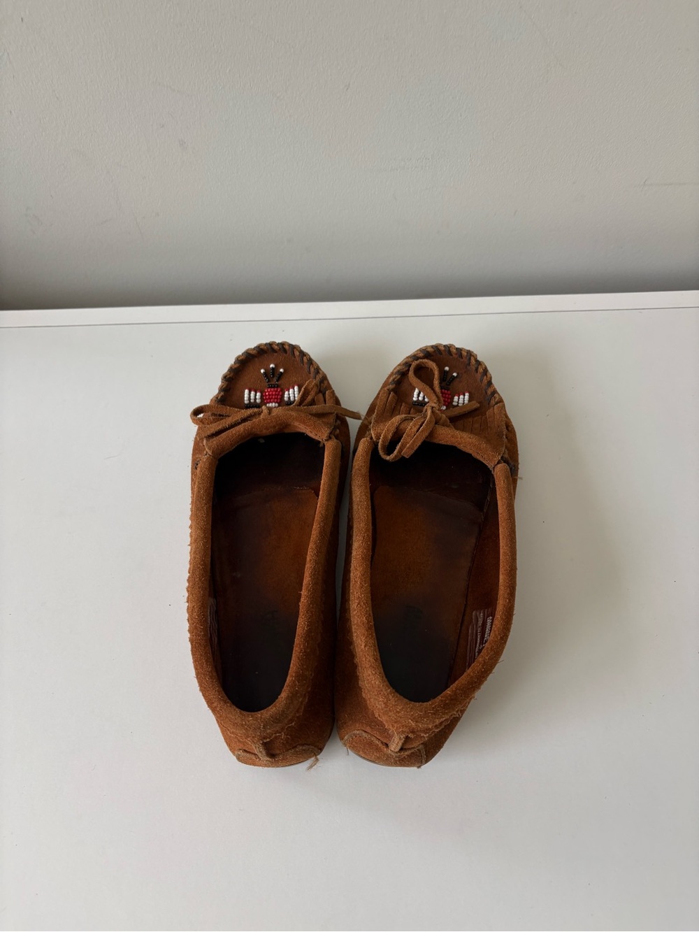 Minnetonka Thunderbird II Moccasins Brown Suede Beaded Leather Loafers Size 7 - Picture 6 of 13